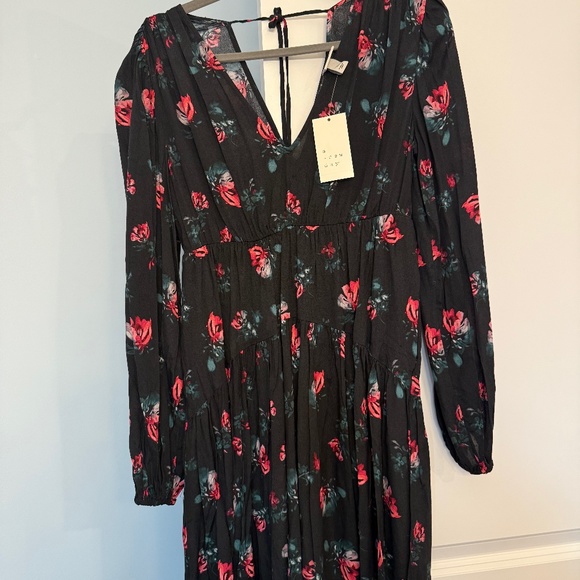 A New Day - Romantic Floral dress XS brand new - Picture 3 of 5